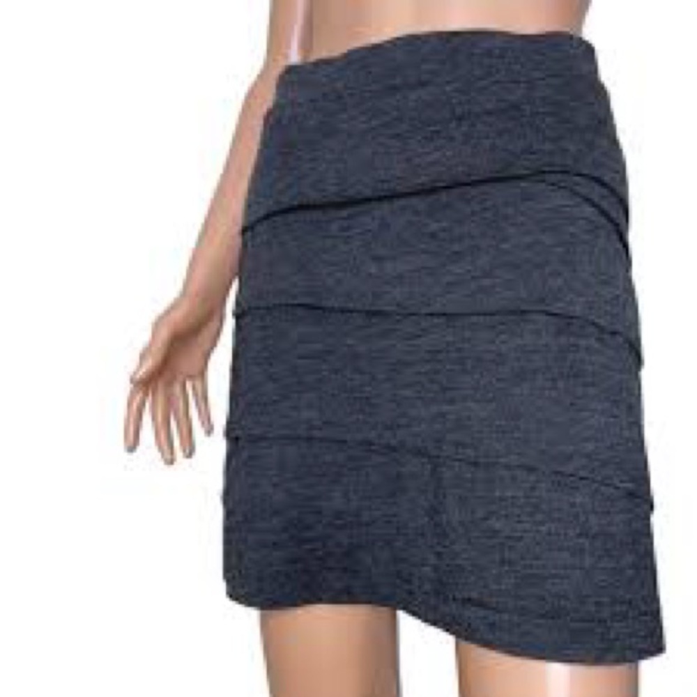 Tiered Denim Look  Stretch Blue  Mini Skirt by Le Chateau Size XS